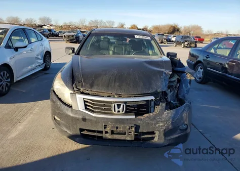 2010 Honda Accord Exl z USA, uszkodzony, nr VIN 1HGCP3F89AA026813